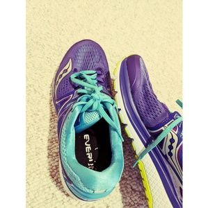 Saucony Everrun Running Shoes